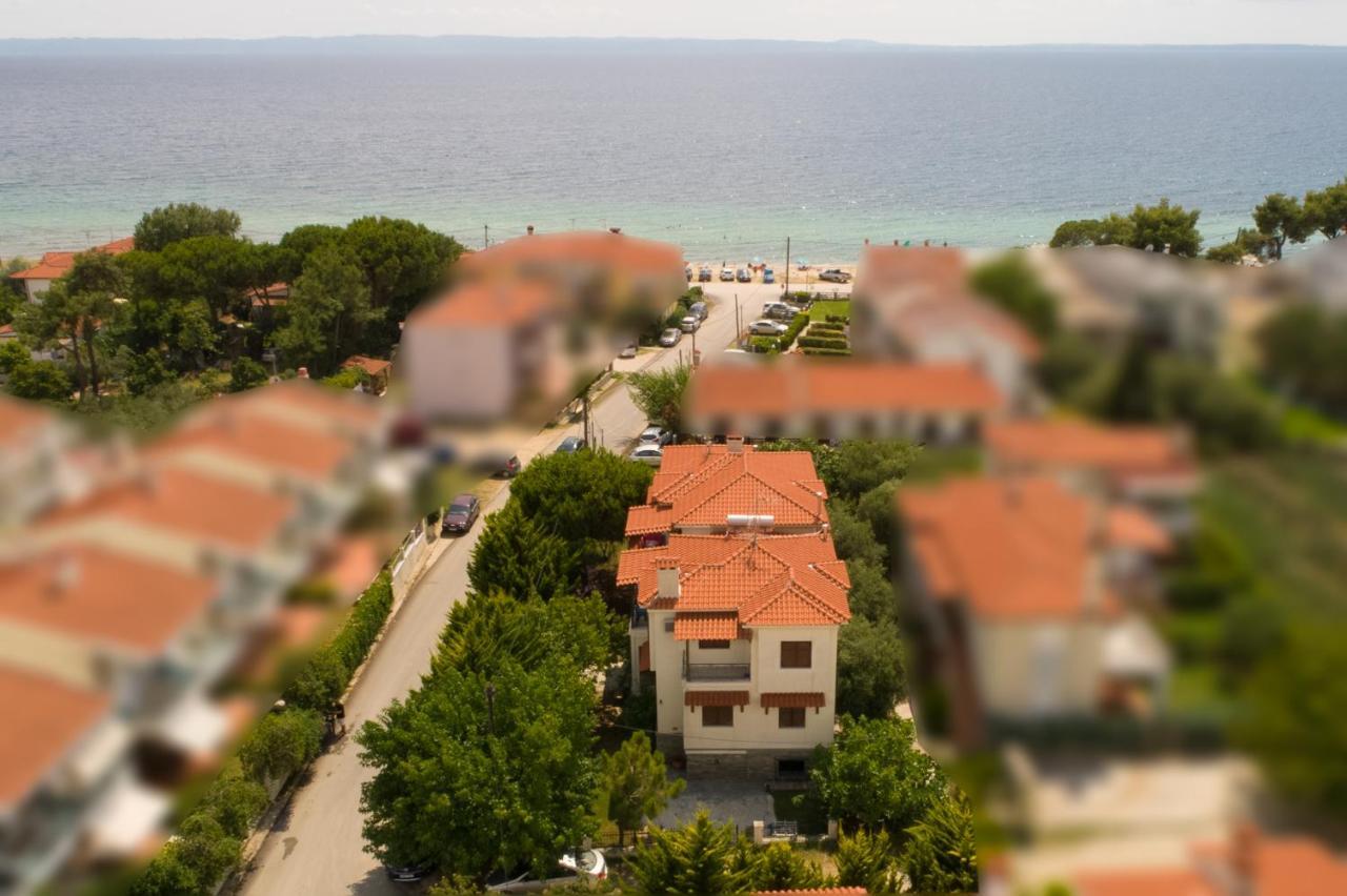 Seasidelongo Houses 1 Min From The Beach Of Nikiti ภายนอก รูปภาพ