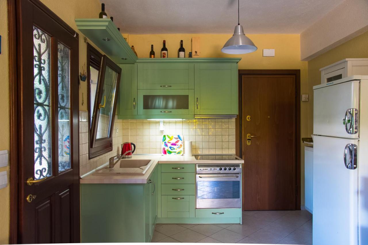 Seasidelongo Houses 1 Min From The Beach Of Nikiti ภายนอก รูปภาพ