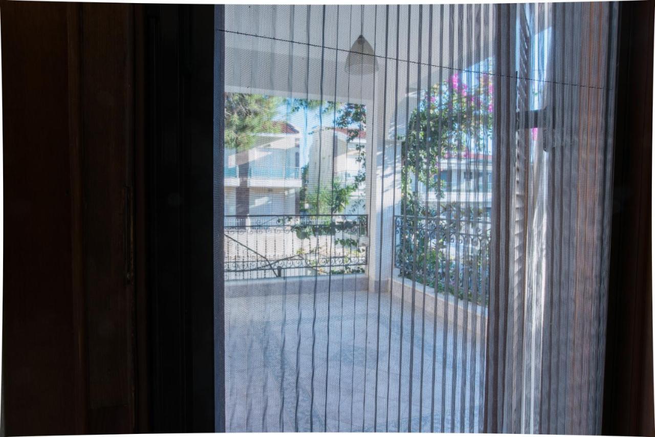 Seasidelongo Houses 1 Min From The Beach Of Nikiti ภายนอก รูปภาพ